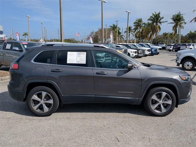 used 2019 Jeep Cherokee car, priced at $15,593