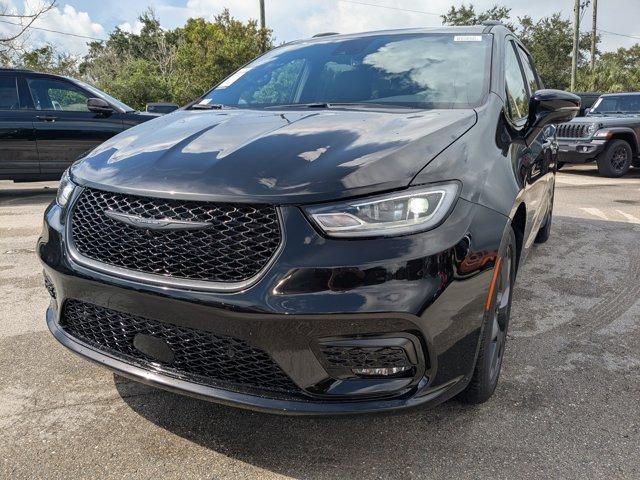 new 2026 Chrysler Pacifica car, priced at $54,040