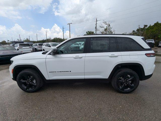 new 2025 Jeep Grand Cherokee car, priced at $42,469