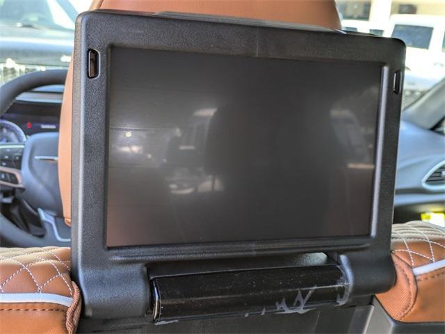 new 2026 Chrysler Pacifica car, priced at $57,165