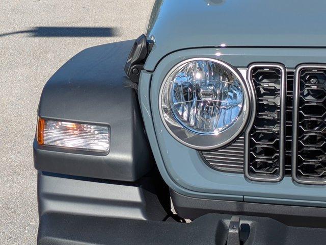 new 2025 Jeep Wrangler car, priced at $48,205