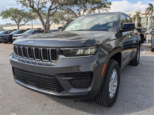 new 2025 Jeep Grand Cherokee car, priced at $37,425