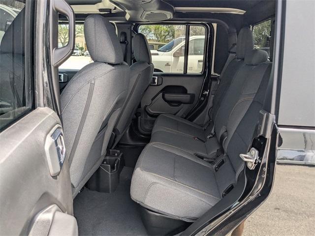 new 2025 Jeep Gladiator car, priced at $43,930
