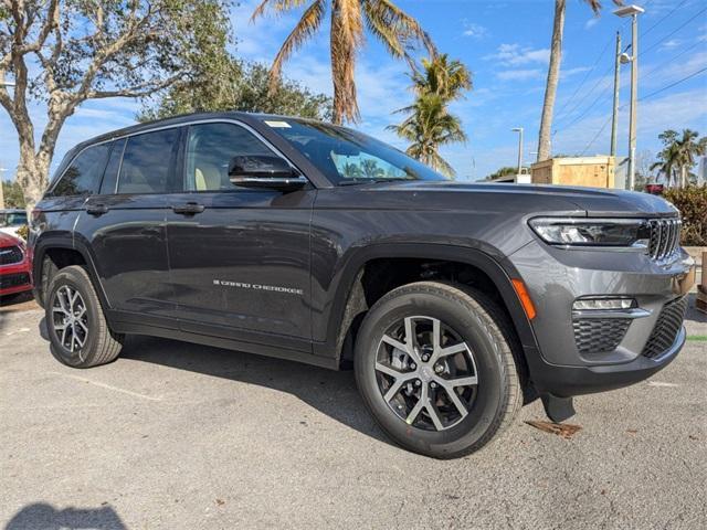 new 2025 Jeep Grand Cherokee car, priced at $47,295