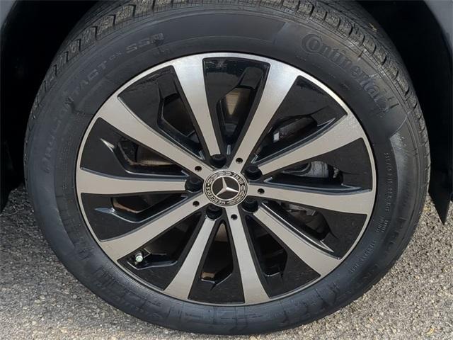 used 2023 Mercedes-Benz GLA 250 car, priced at $24,221