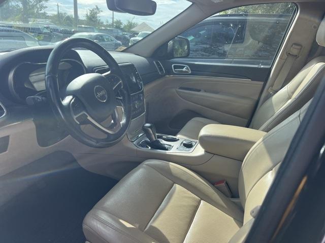 used 2020 Jeep Grand Cherokee car, priced at $17,781