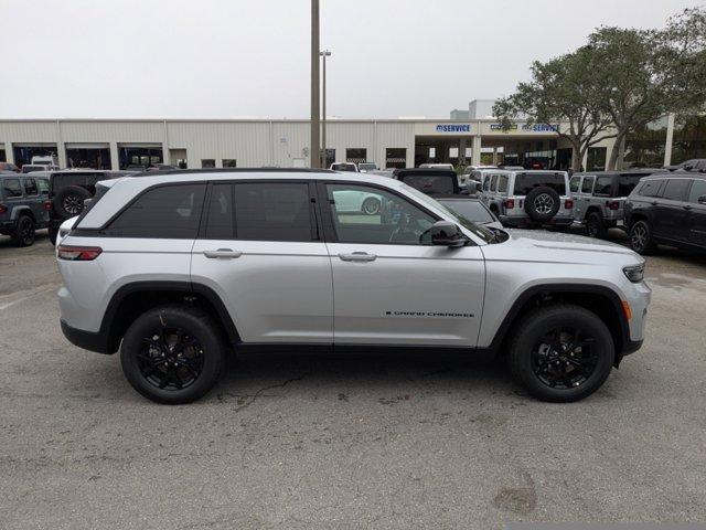 new 2025 Jeep Grand Cherokee car, priced at $46,030