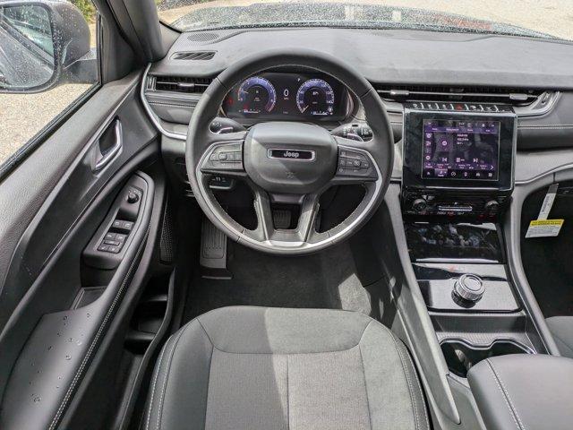 new 2025 Jeep Grand Cherokee car, priced at $31,425