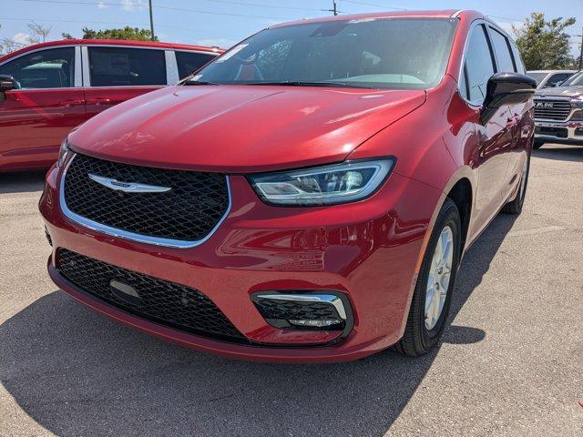new 2026 Chrysler Pacifica car, priced at $39,685