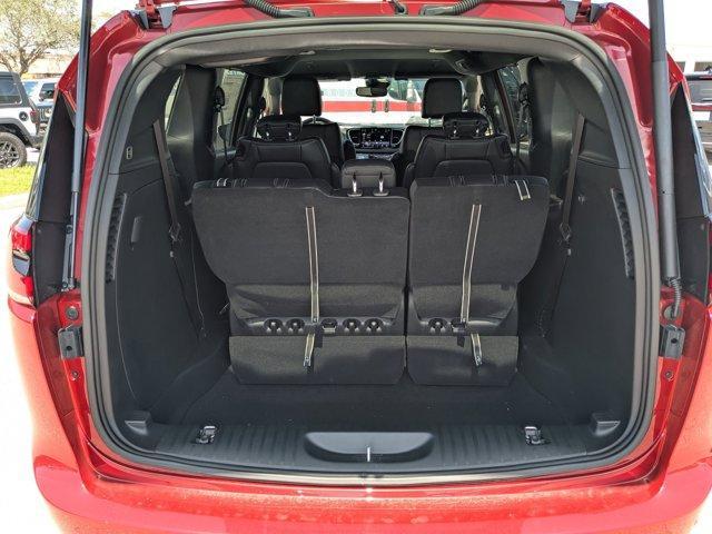 new 2026 Chrysler Pacifica car, priced at $39,685