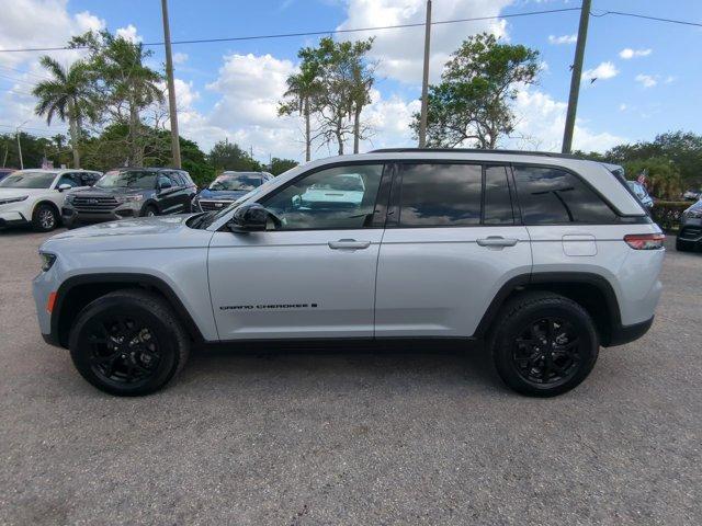 used 2024 Jeep Grand Cherokee car, priced at $30,992