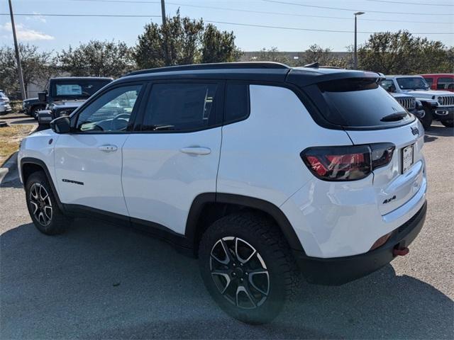 new 2025 Jeep Compass car, priced at $33,965