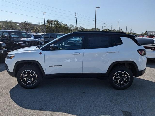 new 2025 Jeep Compass car, priced at $33,965