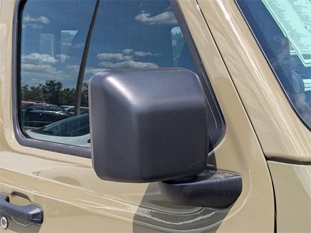 new 2025 Jeep Gladiator car, priced at $51,695