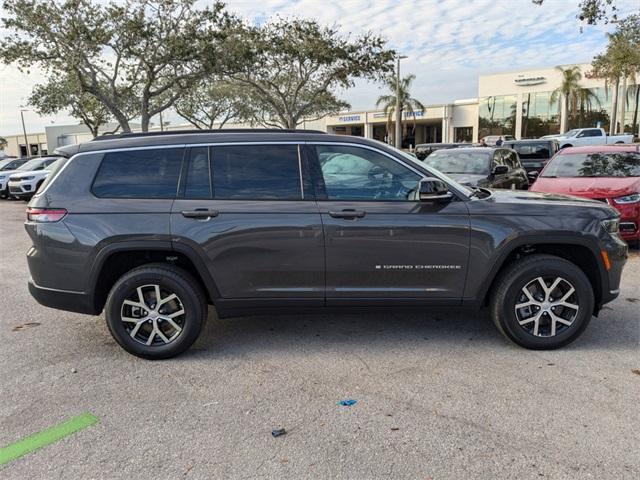 new 2025 Jeep Grand Cherokee L car, priced at $46,922