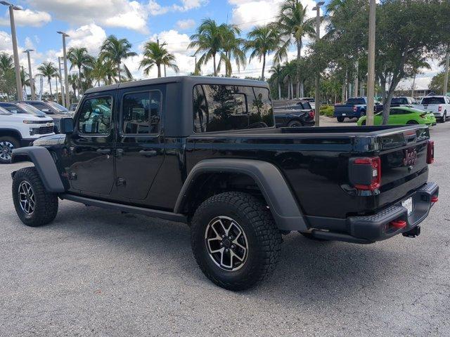 used 2024 Jeep Gladiator car, priced at $44,421