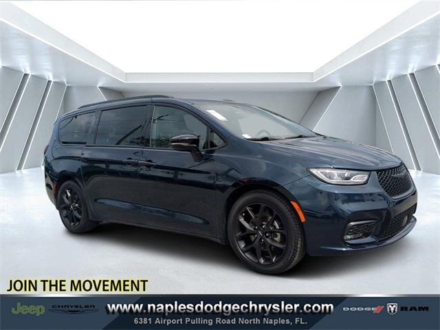 used 2025 Chrysler Pacifica car, priced at $41,491