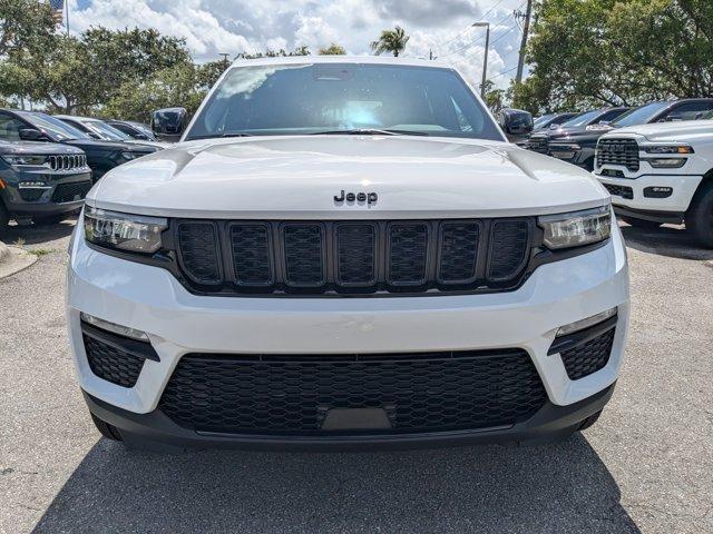 new 2025 Jeep Grand Cherokee car, priced at $43,940