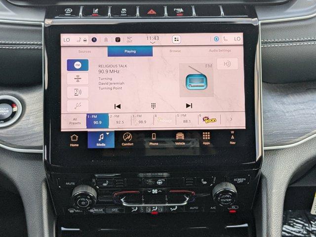 new 2025 Jeep Grand Cherokee car, priced at $43,940
