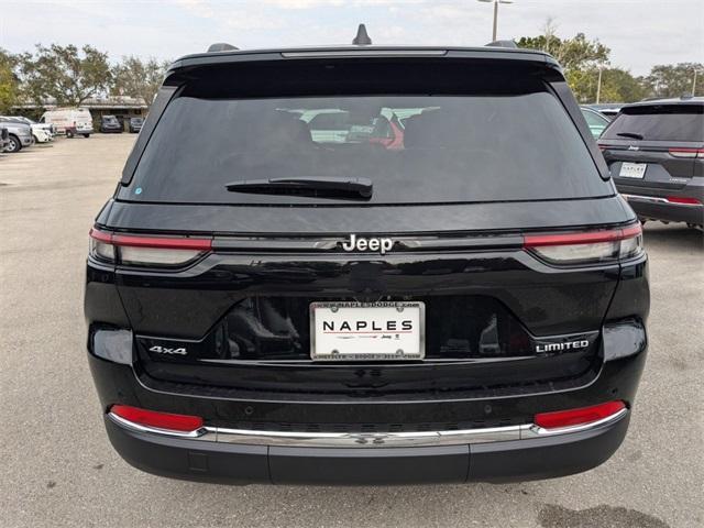 new 2025 Jeep Grand Cherokee car, priced at $44,795