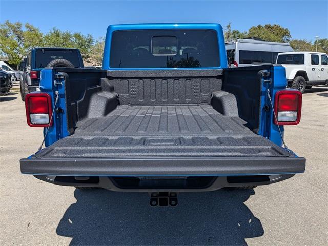 new 2025 Jeep Gladiator car, priced at $39,530