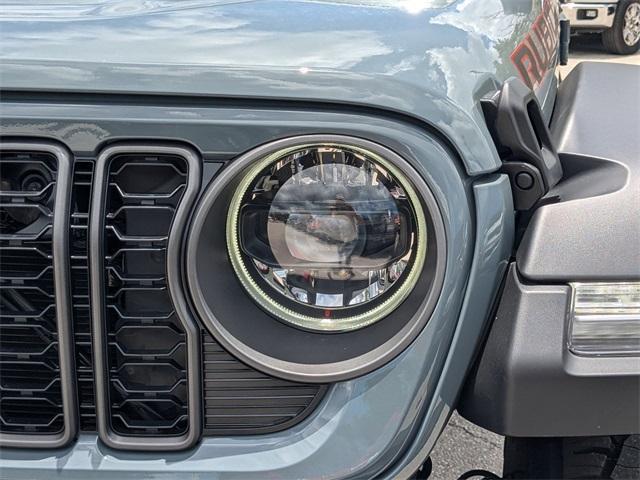 new 2025 Jeep Wrangler car, priced at $62,680