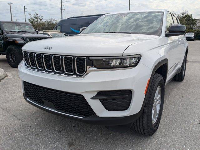 new 2025 Jeep Grand Cherokee car, priced at $37,625