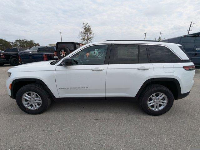 new 2025 Jeep Grand Cherokee car, priced at $37,625