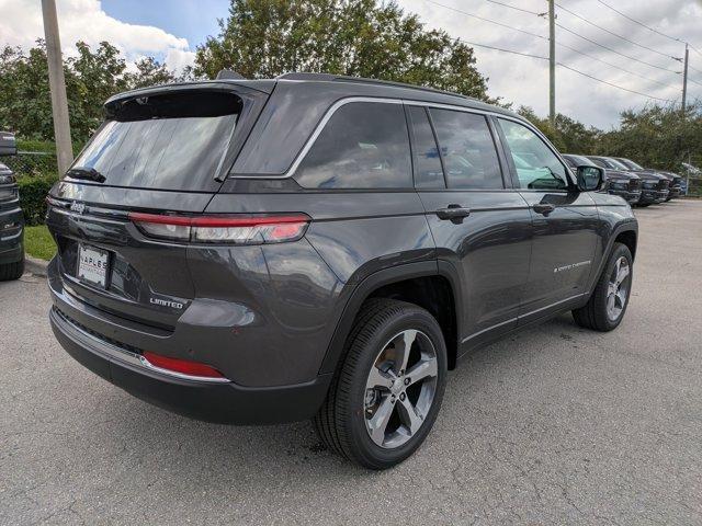 new 2025 Jeep Grand Cherokee car, priced at $47,560