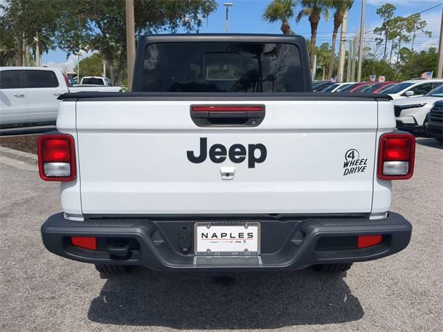 used 2022 Jeep Gladiator car, priced at $30,492