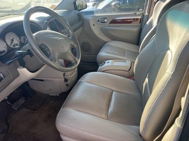 used 2006 Chrysler Town & Country car, priced at $5,491