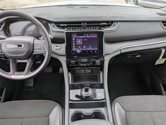 new 2025 Jeep Grand Cherokee L car, priced at $42,275