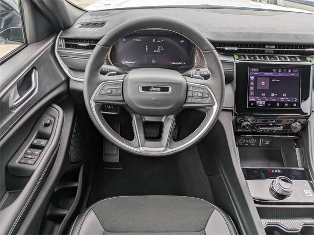 new 2025 Jeep Grand Cherokee L car, priced at $42,275