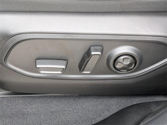 new 2025 Jeep Grand Cherokee L car, priced at $42,275