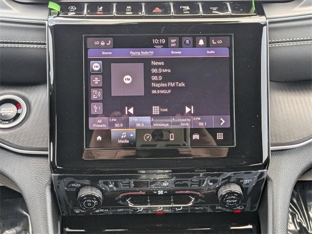 new 2025 Jeep Grand Cherokee car, priced at $39,770