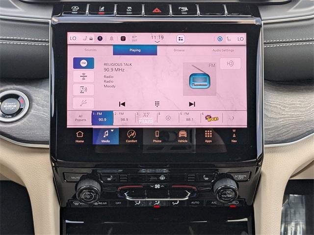 new 2025 Jeep Grand Cherokee L car, priced at $41,920