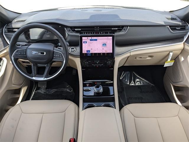 new 2025 Jeep Grand Cherokee L car, priced at $41,920