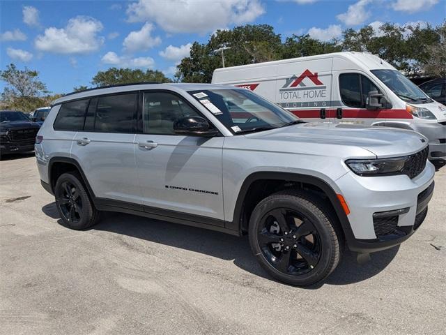 new 2025 Jeep Grand Cherokee L car, priced at $41,920