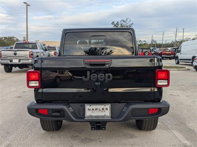 new 2025 Jeep Gladiator car, priced at $41,935