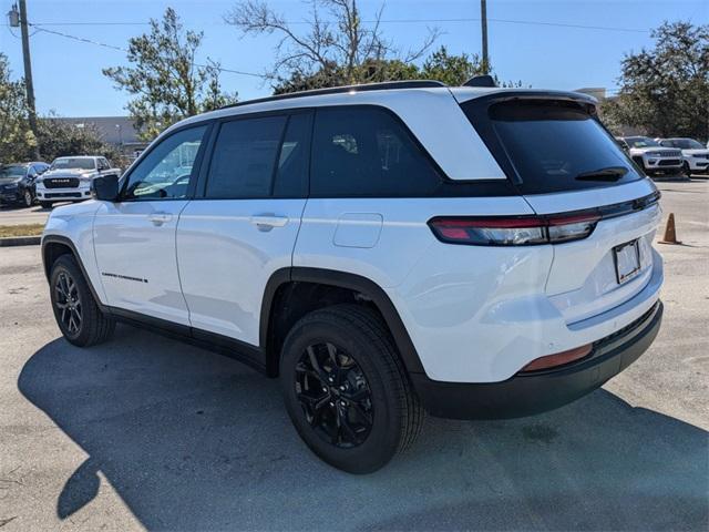 new 2025 Jeep Grand Cherokee car, priced at $37,935