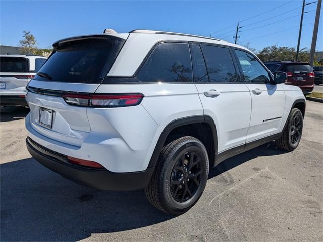 new 2025 Jeep Grand Cherokee car, priced at $37,935