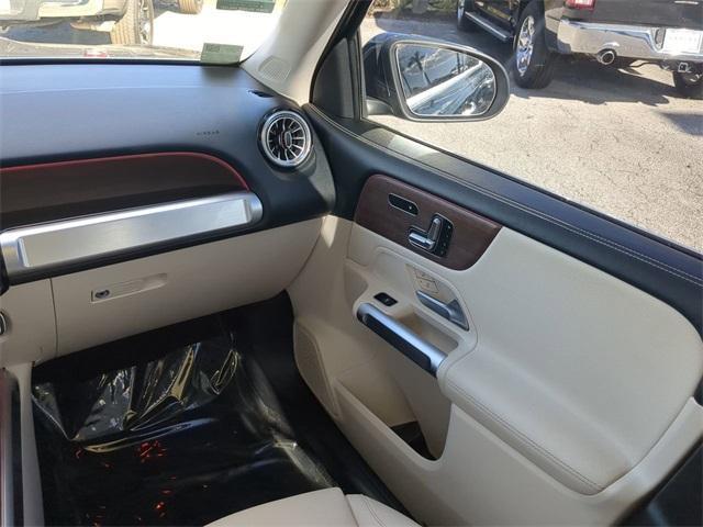 used 2023 Mercedes-Benz GLB 250 car, priced at $29,291