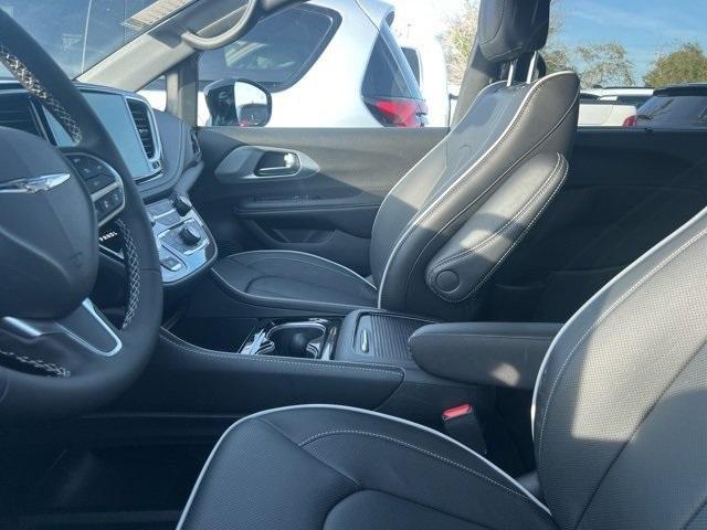 new 2026 Chrysler Pacifica car, priced at $52,455