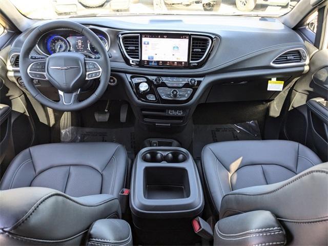 new 2025 Chrysler Pacifica car, priced at $41,420