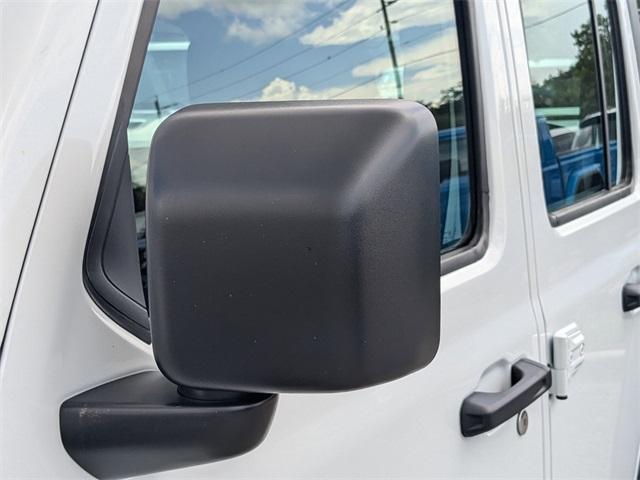 new 2025 Jeep Wrangler car, priced at $39,954