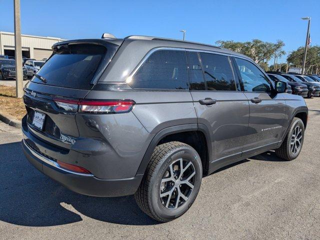 new 2025 Jeep Grand Cherokee car, priced at $48,910