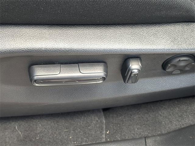 used 2022 Honda CR-V car, priced at $23,994