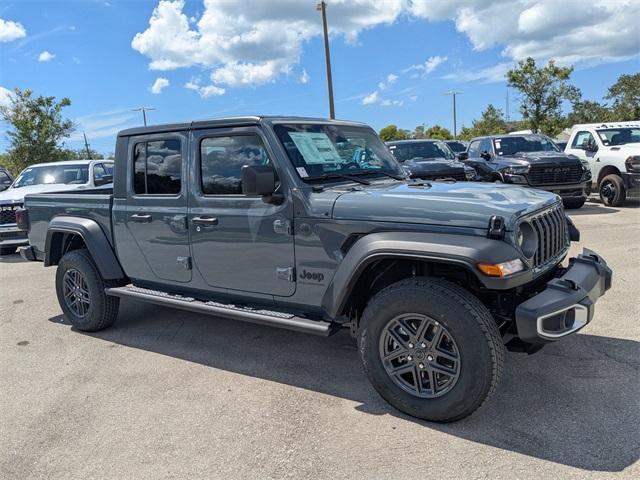 new 2025 Jeep Gladiator car, priced at $39,975
