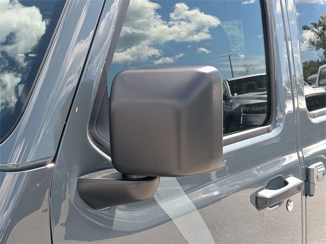 new 2025 Jeep Gladiator car, priced at $39,975