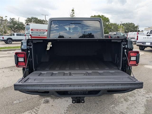 new 2025 Jeep Gladiator car, priced at $44,989